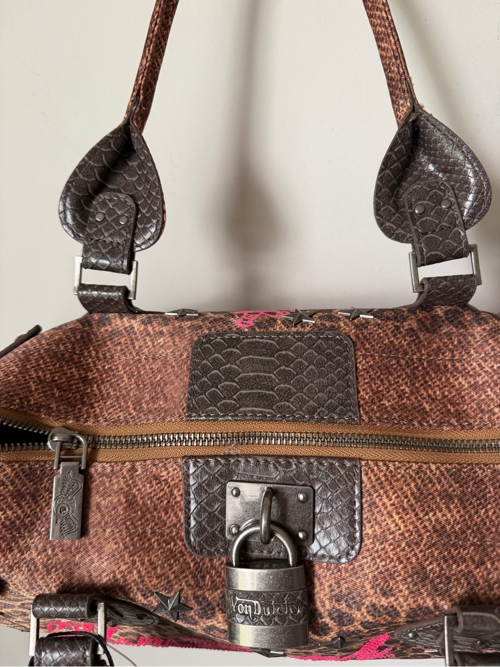 Von Dutch Leopard Print Satchel bag with Pink rhinestone logo stud detail - Picture 7 of 9